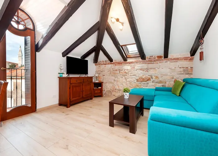 Rovigno Bella Sea View Apartment