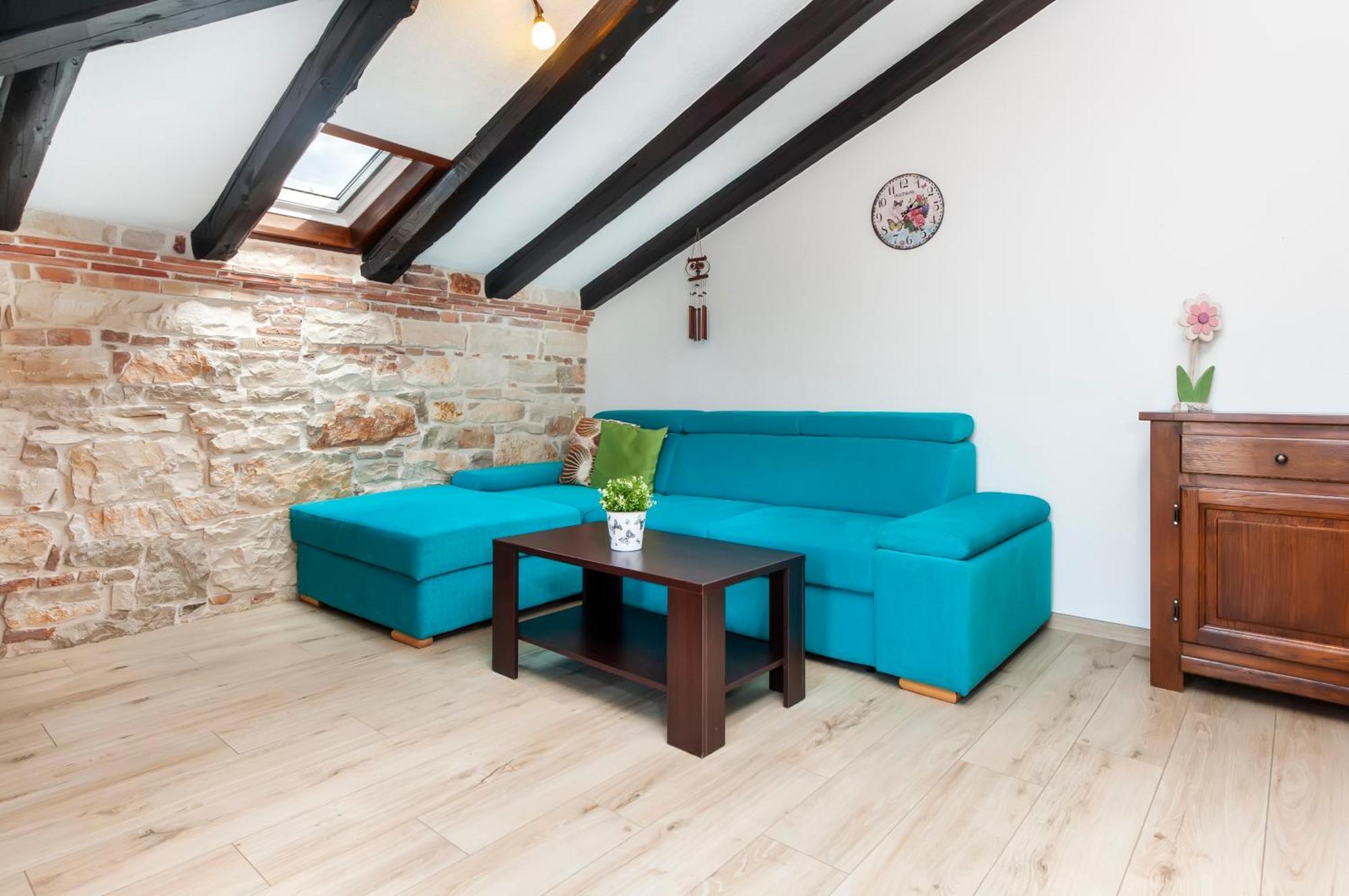 Bella Sea View Apartment *